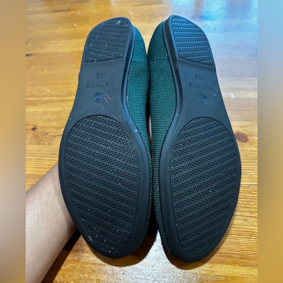 Rothy's Forest Green Flats - Picture 5 of 15